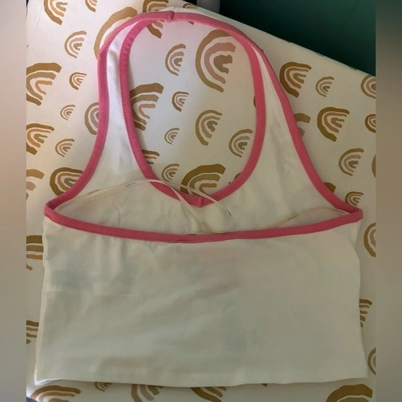 NWT Barbie x Forever 21 Malibu Barbie Graphic Cropped Halter Top Pink Trim - Picture 5 of 7